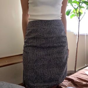 LOFT Size 0 Blue and White Checkered Pencil Skirt